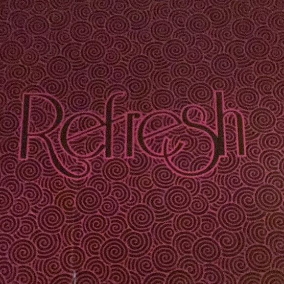 New Refresh boots - Picture 3 of 7